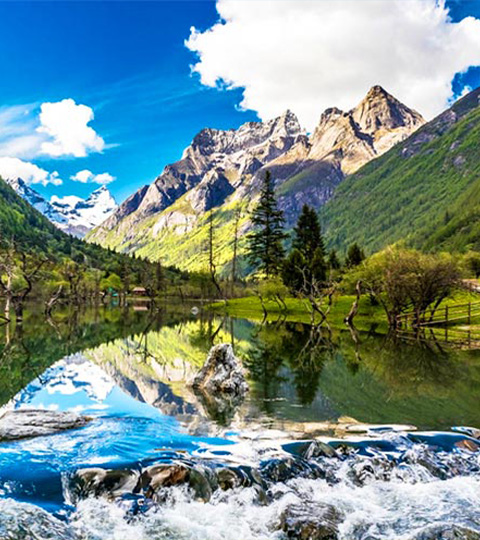  藍色星球的最後淨土．漫遊稻城亞丁與東方阿爾卑斯